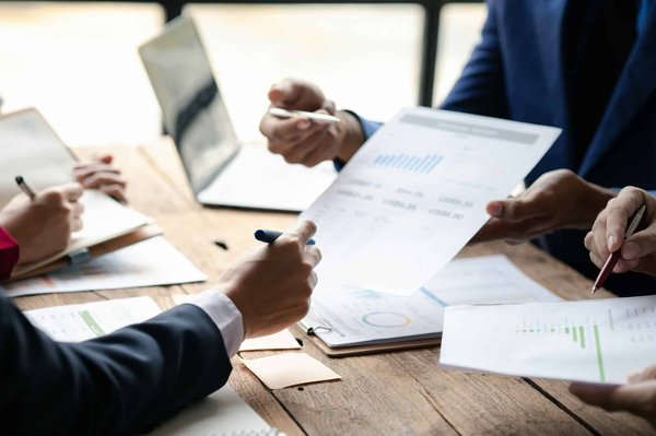 How to Create Engaging Augmented Reality Ad Campaigns for UK Retailers?